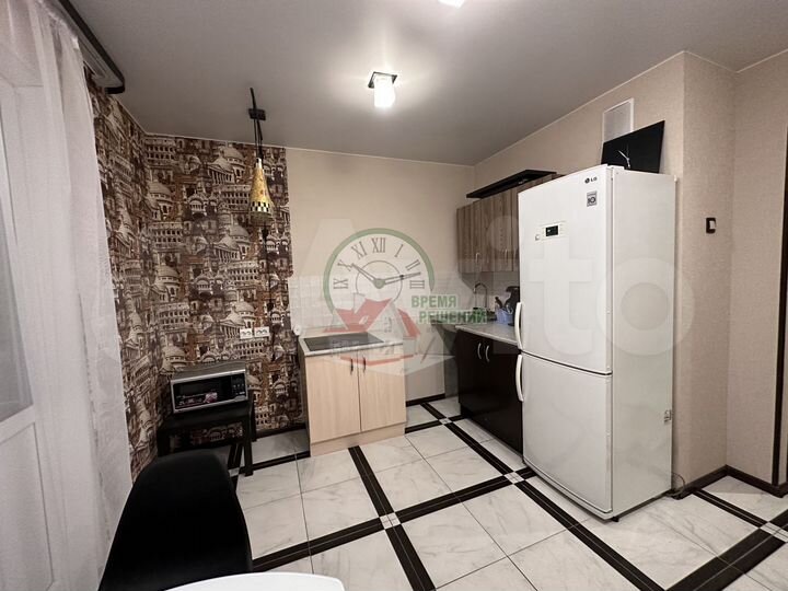 1-к. квартира, 45 м², 8/17 эт.