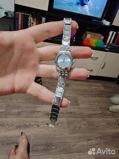 Часы swatch женские