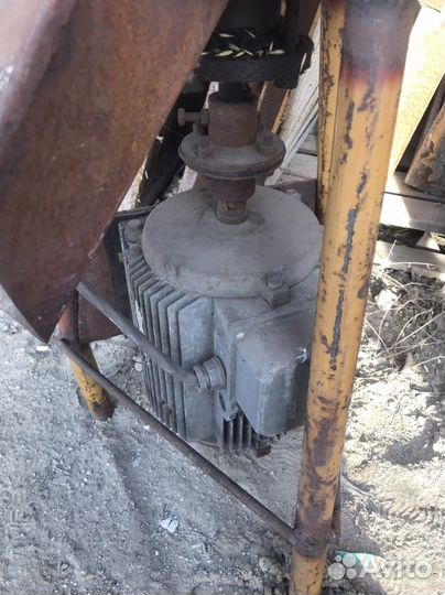 Овощерезка электрическая 380вт