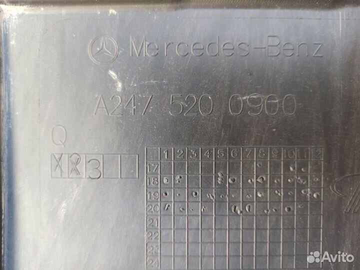 Защита двигателя Mercedes B class В247