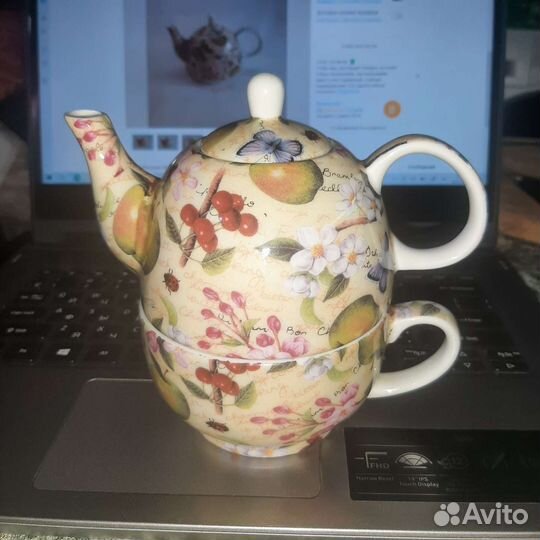 Чайник заварочный фарфоровый