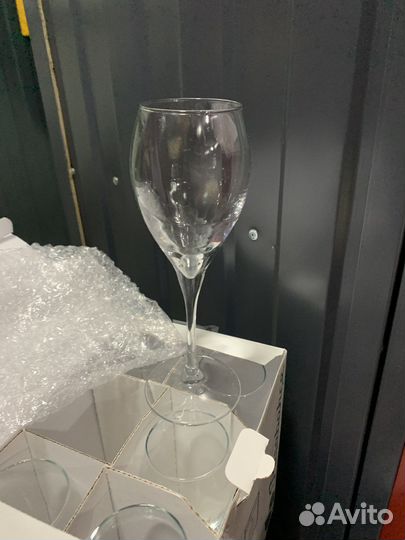 Набор бокалов для вина