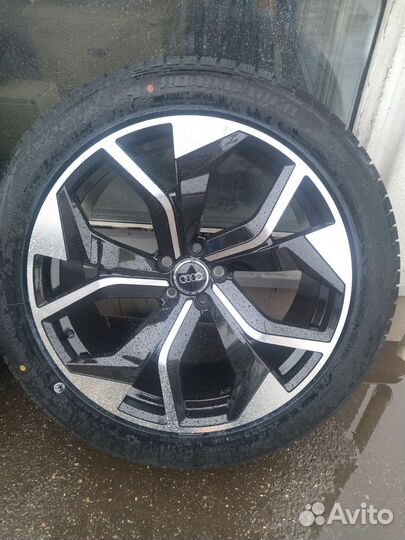 Диски на Audi Q7, Q8 R21