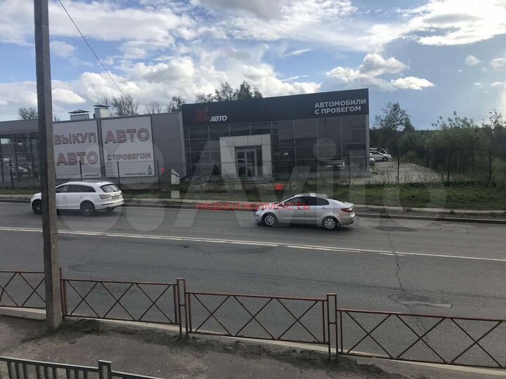 Сдам торговое помещение, 200 м²
