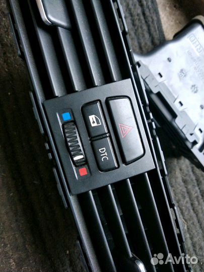 Дефлектор воздушный центральный бмв 3 е90 BMW 3