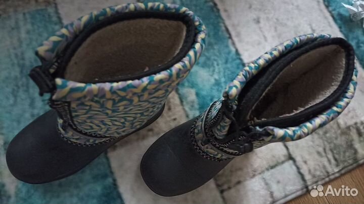 Резиновые сапоги детские