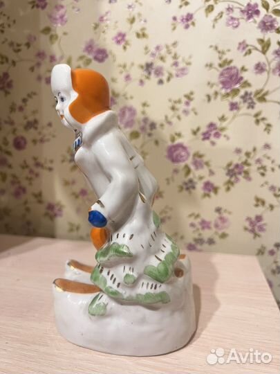 Статуэтка СССР лыжник