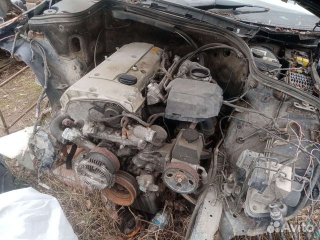 Двигатель Mercedes-Benz с-180