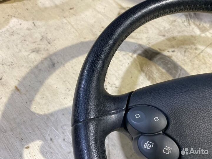 Руль Mercedes-Benz Clk-Class C209 M112E26 112.912