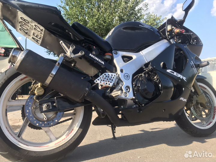 Honda CBR900RR