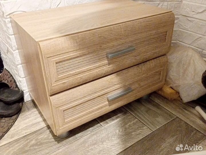 Тумба лером