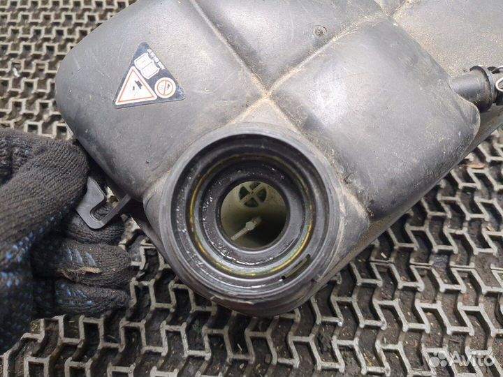 Бачок расширительный Mercedes E W211, 2006