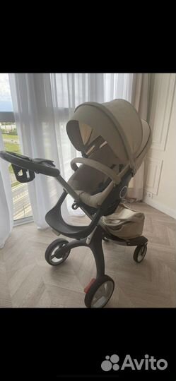Коляска stokke