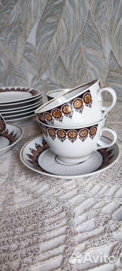 Набор фарфоровой посуды