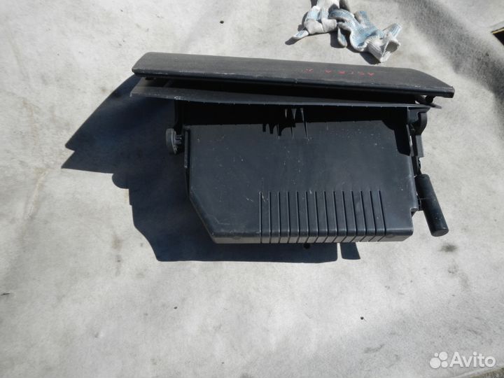 Бардачок для Opel Astra