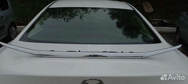 Молдинг крышки багажника mazda 6