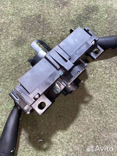 Подрулевой переключатель Peugeot 407 407