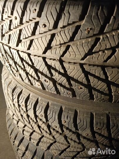 Шипованные колёса R13 в сборе