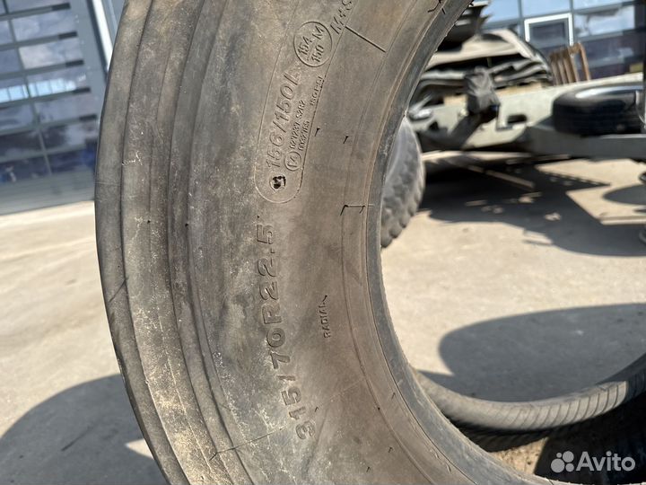 3 Грузовая шина Bridgestone R-Steer 001 315х70х22