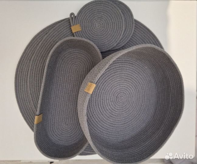 Плетеный набор для сервировки стола