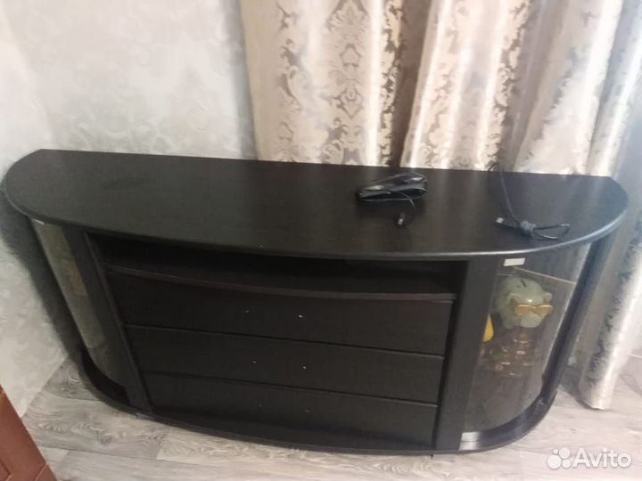 Стенка под тв