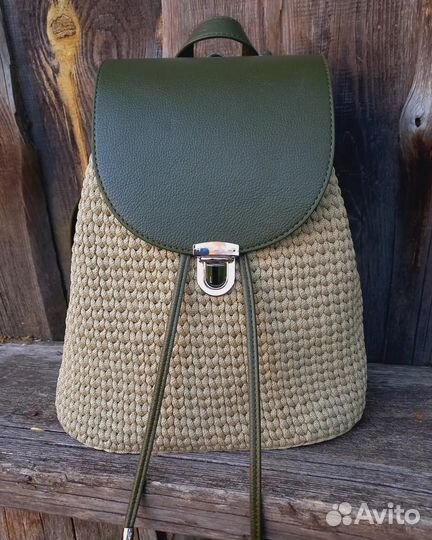 Рюкзак вязаный ручной работы