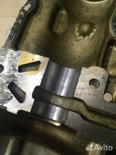 Клапанная крышка левая правая Mercedes W221 M272