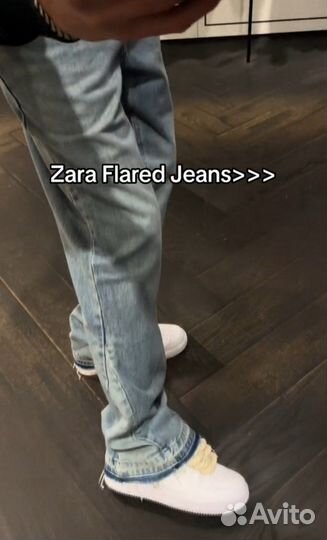 Джинсы Zara Flared в наличии