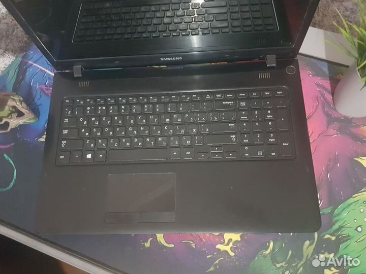 Большой мощный Samsung Core i5 Radeon SSD+HDD