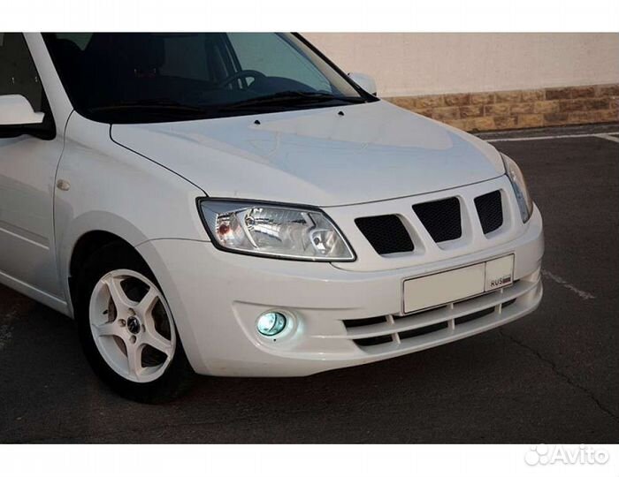 Решётка радиатора Granta 2190