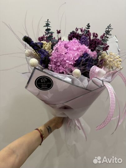 Букет из стабилизированных цветов