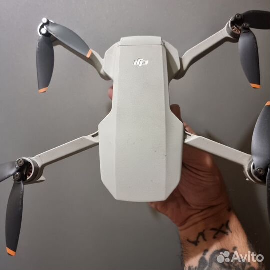 Квадрокоптер DJI мini 2