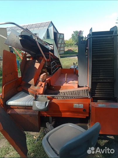 Комбайн Kubota CH200F, 2000