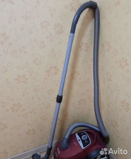 Пылесос philips