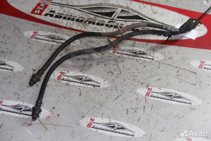 Тормозной шланг перед c Toyota ist NCP61 1NZ-FE