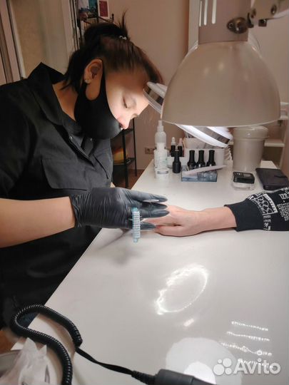 Маникюр гель-лак наращивание