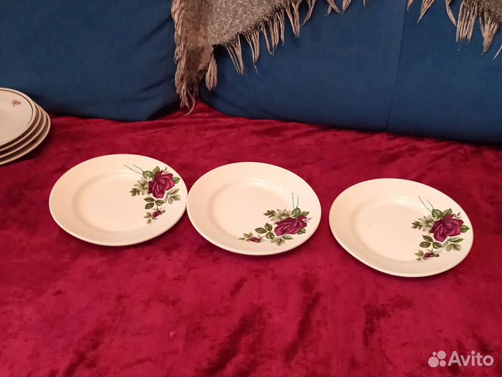 Тарелки и блюдца,селедочницы СССР