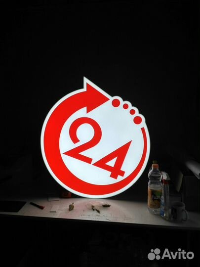 Изготовление световых,объемных букв и вывесок