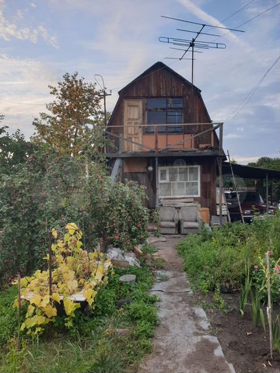 Дача 20 м² на участке 8,5 сот.