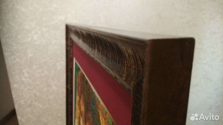 Вышивка в багете 54см*47см готовая работа