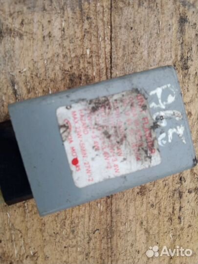 Блок управления (другие) Kia Carnival 1 0K60A66830