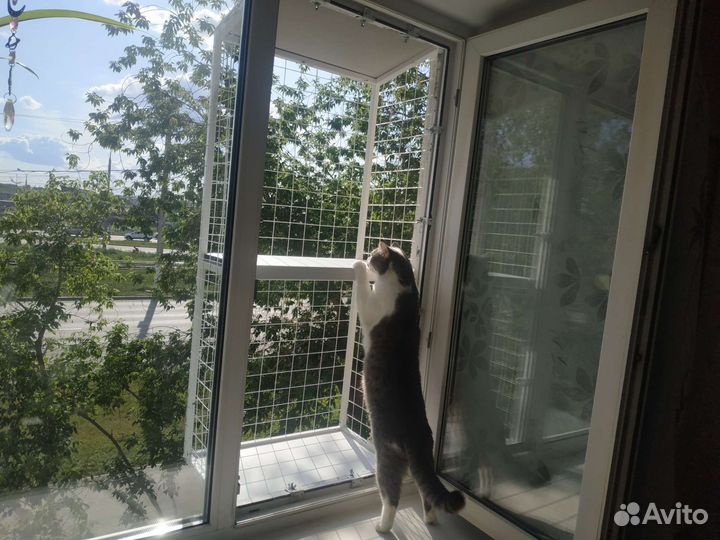 Балкончик для кошки