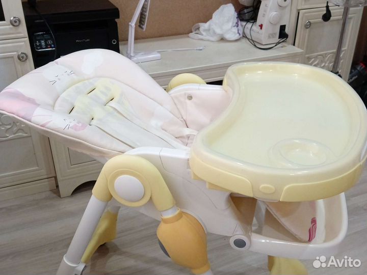 Стульчик для кормления corol