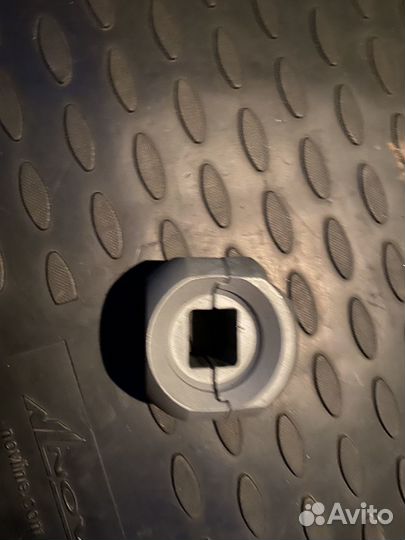 Замок гарант