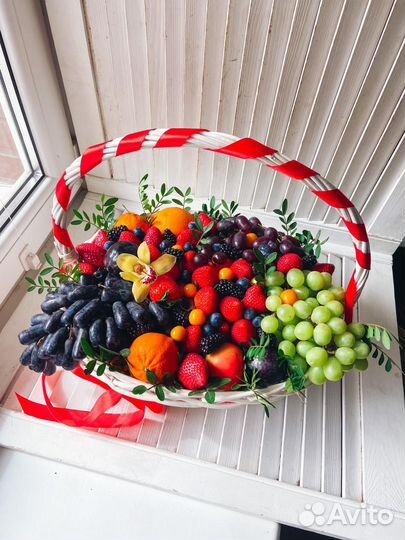 Съедобные букеты, фруктовые корзины