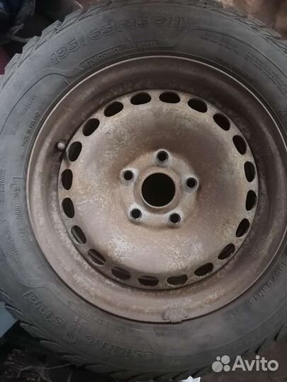 Sava Eskimo Stud 195/65 R15