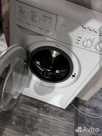 Стиральная машина indesit wiun 102