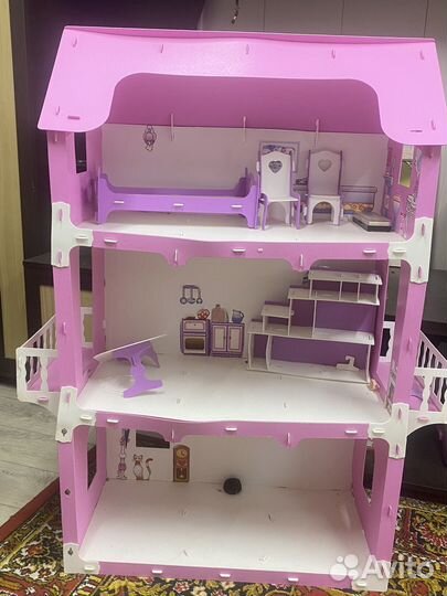 Домик кукольный