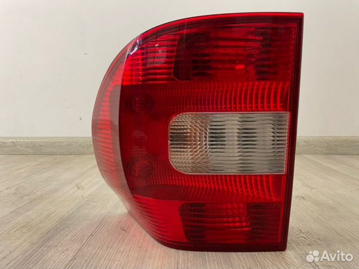 Фонарь задний правый Skoda Yeti 5L 2010-2013