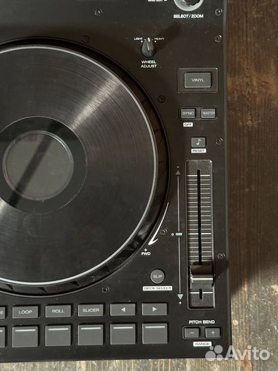 DJ-контроллер Denon LC6000 Prime